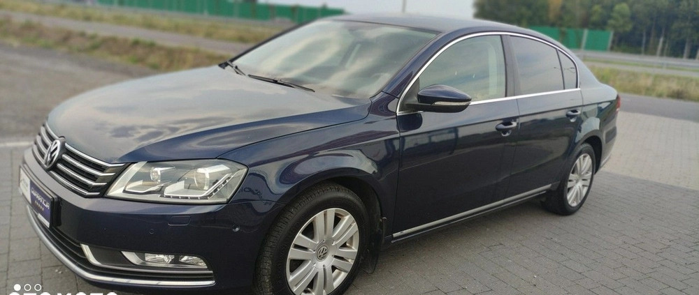 Volkswagen Passat cena 35800 przebieg: 175215, rok produkcji 2011 z Lublin małe 254